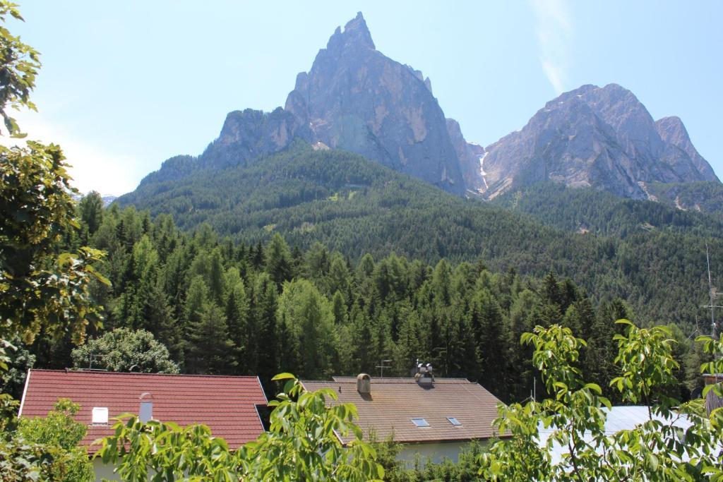 Villa Grünewald Seis am Schlern Exterior foto